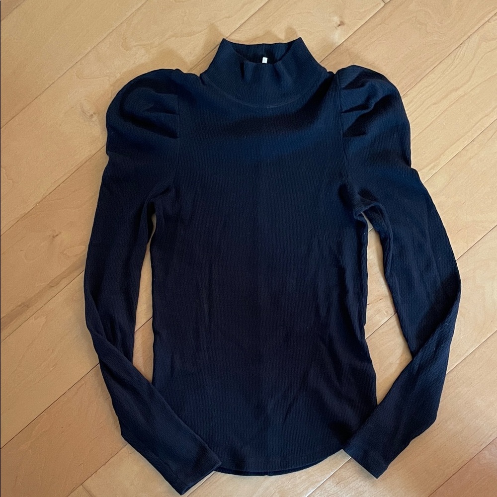 Free People puff sleeve black mock neck shirt S excellent